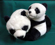 PELUCHE TROTAMUNDOS OSO PANDA