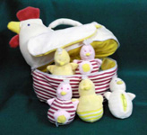 GALLINA PELUCHE SONAJEROS